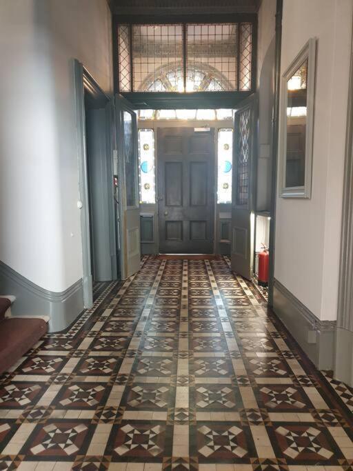 Elegant Studio In Central Hove - 5 Min Walk To Beach - 10 Min To Brighton Eksteriør bilde