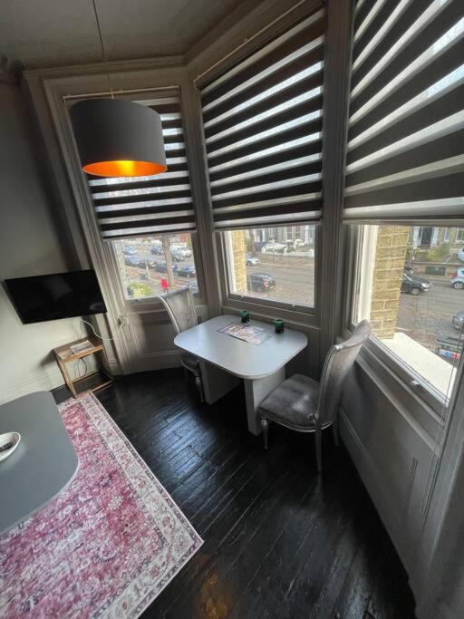 Elegant Studio In Central Hove - 5 Min Walk To Beach - 10 Min To Brighton Eksteriør bilde