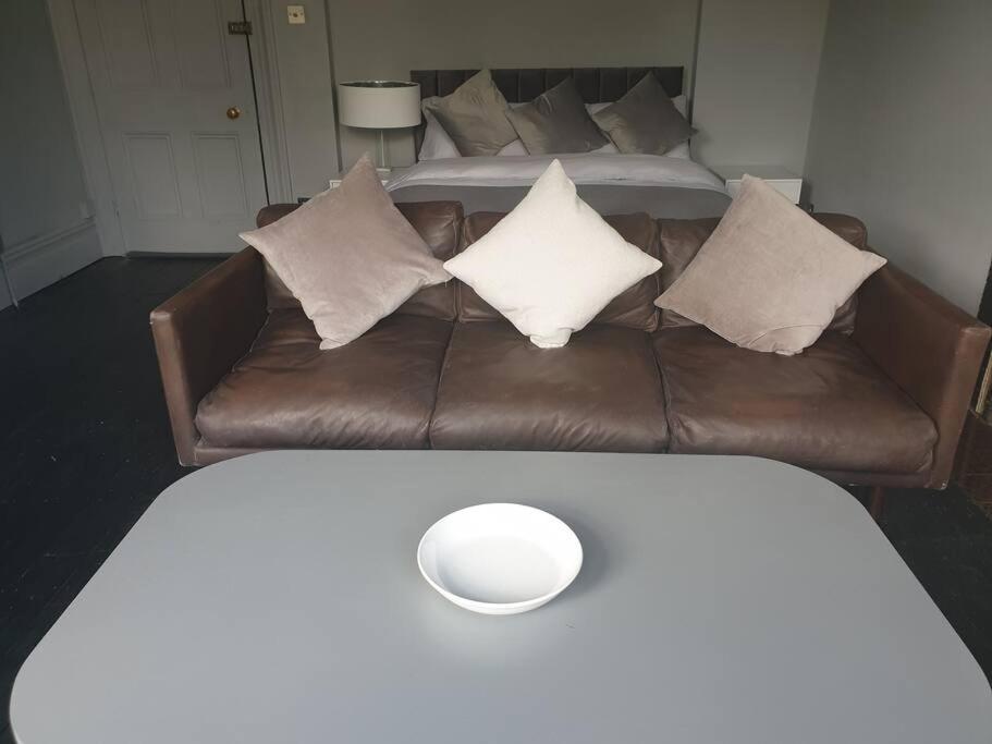 Elegant Studio In Central Hove - 5 Min Walk To Beach - 10 Min To Brighton Eksteriør bilde