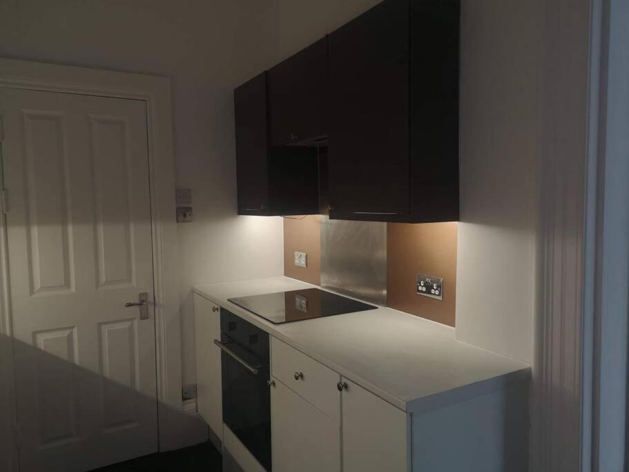Elegant Studio In Central Hove - 5 Min Walk To Beach - 10 Min To Brighton Eksteriør bilde